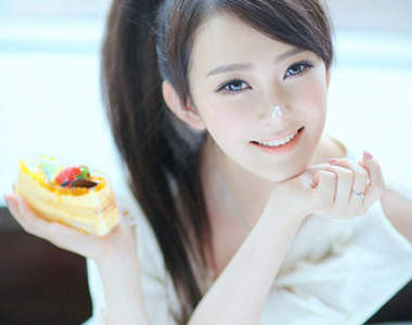 蜜糖女孩　石宜可（邵婉桐）　集一身白嫩豐滿的好身材麻豆