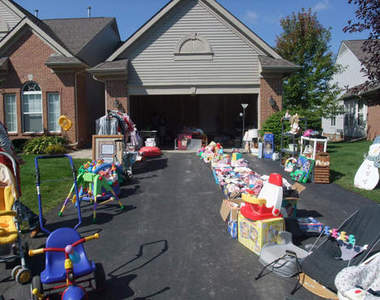 日本漸漸流行中《車庫銷售》把垃圾賣給鄰居吧（大誤）