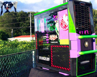 打造福音戰士電腦主機　初號機正在咬著牙看著你