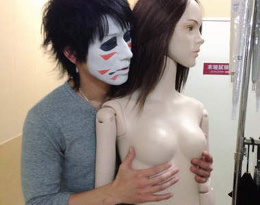 男生票選「忍不住想觸摸的女生部位」結果也太意外了吧Σ(´ω`*)