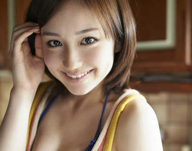 上間美緒 讓日本人大嘆絕品的身材〝WOOOOOO〞