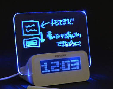 日本《透明留言板鬧鐘 》 想說什麼填上去就對了...