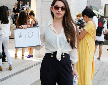 《這身服裝多少錢》紐約街頭實地詢問結果