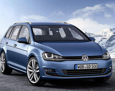 大肚量《VW Golf Variant》旅行車當然少不了迷人屁屁～