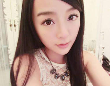 黃詩思　香港美美的外拍麻豆