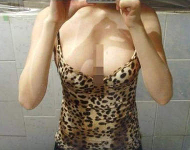 深夜《網拍後記欄》這些女生都放好開(//▽//)