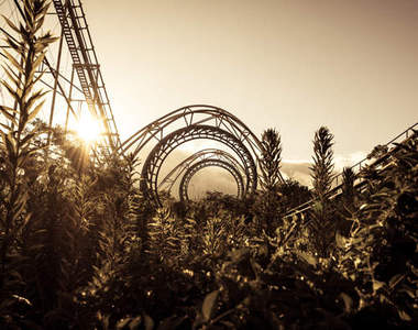 廢棄後的奈良夢幻遊樂園 昔日超人氣光景已不復再