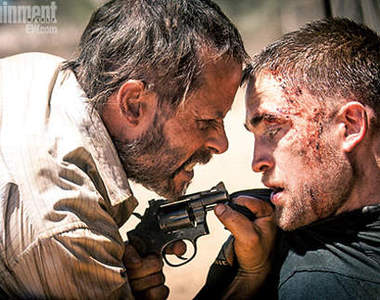 羅伯派汀森《絕命正義 The Rover 》在沙漠中的人性真實