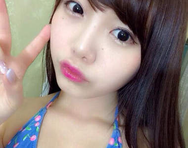 日本女生常擺的拍照姿勢　要不要來檢查你有多少朋友中槍（喂）