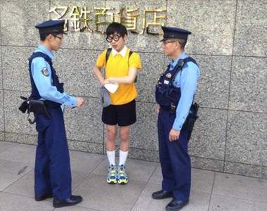 2014《日本Twitter話題照片回顧》大雄要被逮捕了嗎（囧）