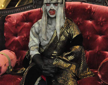 《志志雄等身塑像參上》鬼月都還沒到 是想嚇死誰呀？