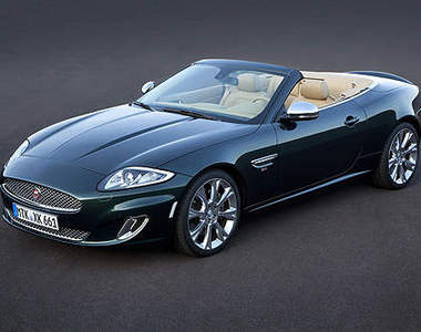 限量《Jaguar XK66》下台一鞠躬前的性感特別版