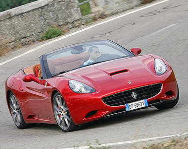 次世代《法拉利California》馬力上看552匹？