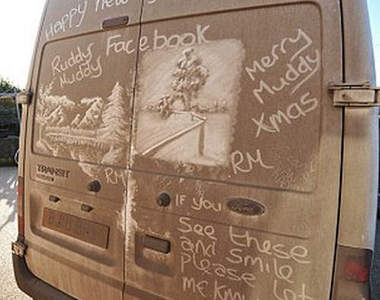 汽車《灰塵畫》就算再髒也別急著擦XD