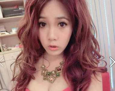 黃羽翊（U Yi）清純臉蛋＋魔鬼身材的美美SG