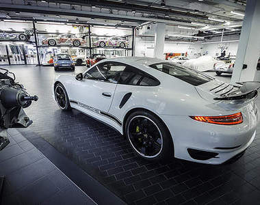 限量《保時捷911 Turbo S GB Edition》只有英國才買得到喔