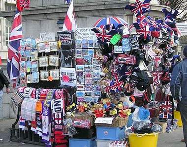 CNN建議《最好不要買的紀念品》這樣沒有東西可以買了怎麼辦(翻桌)