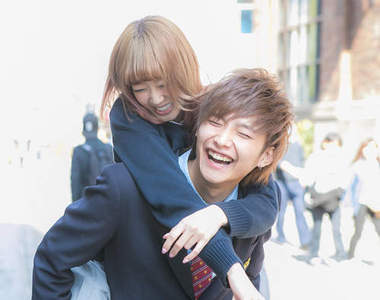 絕閃《放課後物語》學生情侶照網站要來勾起你青澀的回憶♥