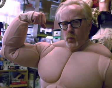 《全身肌肉衣》這下就不會露出破綻了(才怪)