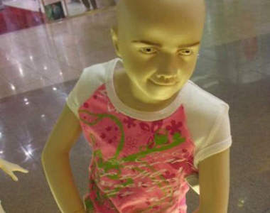 《假人模特兒》也怕失業 這些動作也太神了XD