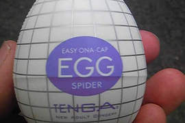TENGA EGG包包頭 一秒快速變身的方法大公開 TENGA EGG包包頭 一秒快速變身的方法大公開