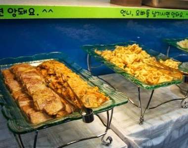 《超便宜韓式料裡吃到飽》一次滿足你所有味蕾~