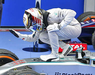 F1巴林站就在本週末~記得準備好消夜喔