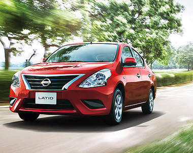 日本版《Nissan Sunny》小改變臉更有型