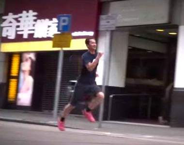 《香港勇者挑戰地鐵》出站後急速狂奔至下一站是否能搭上同一班