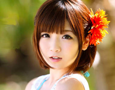 巨乳版麻倉憂　佐倉絆轉職AV女優8月出道