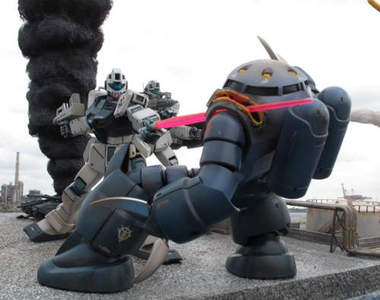 鋼彈立於大地!日本玩家製作1/144比例的模擬場景模型