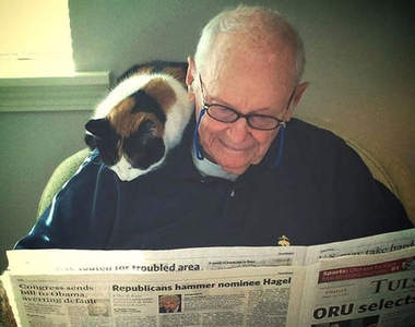 《老人與貓》有喵咪的陪伴不孤單T^T