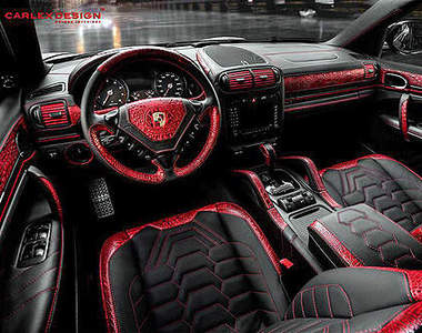 超奢華《保時捷Cayenne》紅色鱷魚皮是哪一種美？