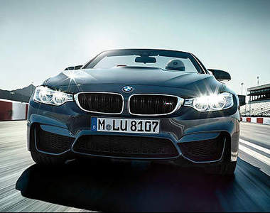 火辣上空《BMW M4敞篷車》紐約亮相前霸氣現身