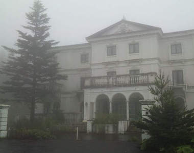 安比高原洋館　濃霧一來就很有惡靈古堡的FU～