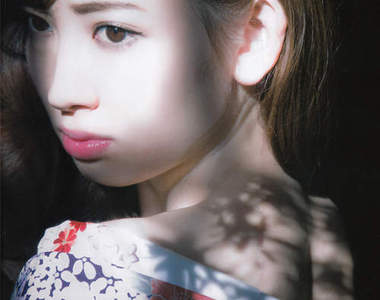 男生票選《最殺浴衣髮型》重點的後頸部到底要露還是不露好呢？