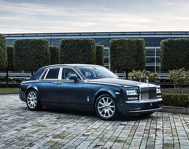 限量《勞斯萊斯Phantom特別版》把摩天大樓搬進車車裡？