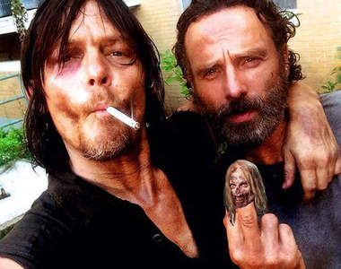 《陰屍路》戴瑞分享幕後照 就知道你跟瑞克特別好