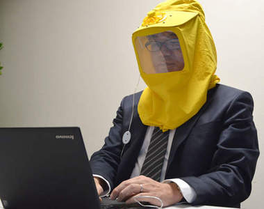 《花粉隔離頭套》可能需要超強恥力？