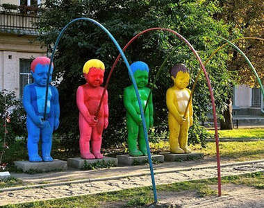 《超有事遊樂場》這確定是給小孩玩的嗎（囧）