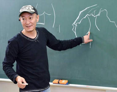 《桂正和美尻教學》老師我還是不懂欸~可以請模特兒再示範一次嗎?(舉手)