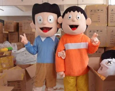 《被亂做的山寨動漫玩偶》拜託要假也裝得像一點嘛www