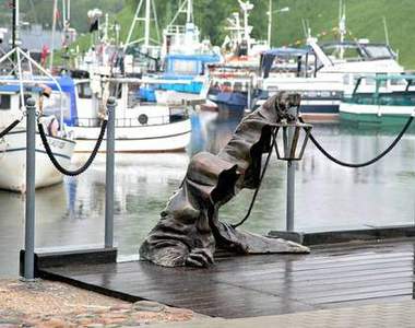 立陶宛《黑色幽靈雕像》半夜靈魂會被吸走嗎？