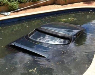 《超絕望照片集》人生不如意十之八九(拍肩)