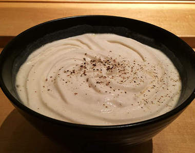 日本話題《白色咖哩烏龍麵》讓你有甜點錯覺的珍奇美食