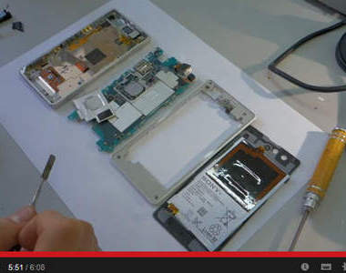網友Xperia Z1 Compact簡易分屍拆解  新鮮出爐www