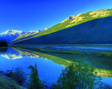 《世界最美公路７選》如詩如畫天堂般的景色