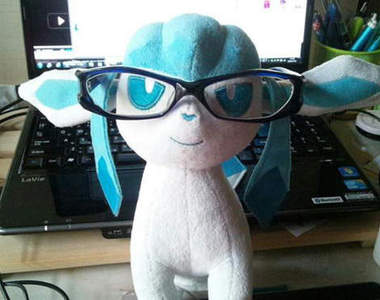 《神奇寶貝》戴上眼鏡之後超可愛 眼鏡真的太神奇啦