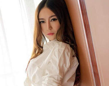 陳思琪　眼前的舒化奶讓我的乳糖不耐症都好惹(大誤)