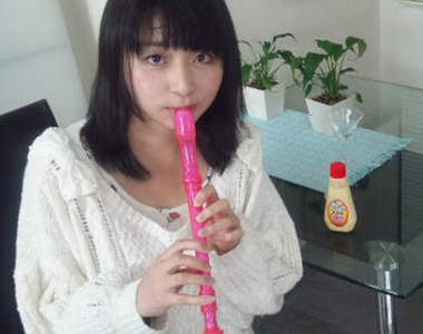 涼本惠特技《用胸部吹直笛》這...不是人人辦的到啊...